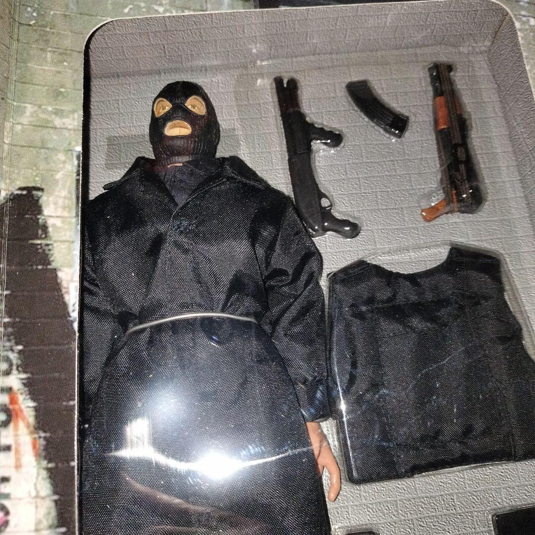 The Villains ARMED TERRORIST テロリスト　フィギュア