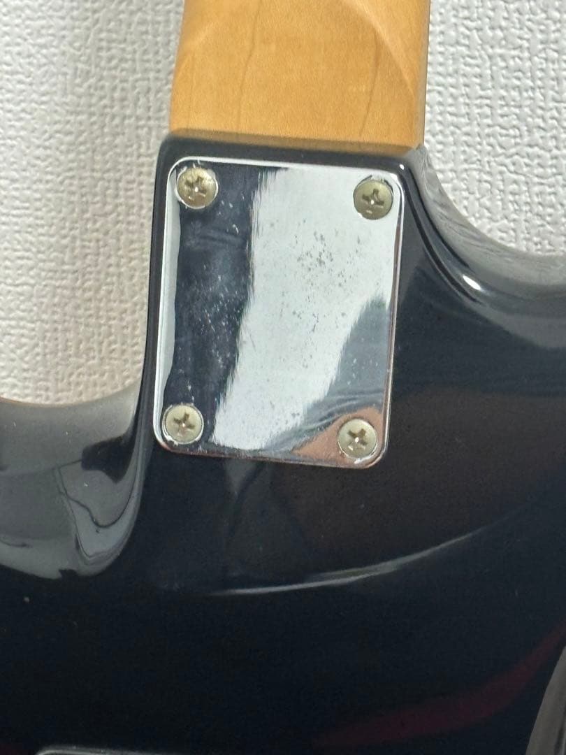 Mavis MST-600 メイプルレッド エレキギター ストラト