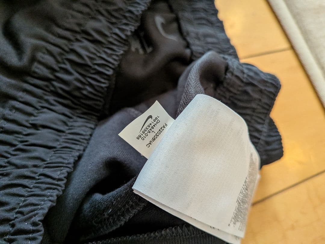 Nike 2022フランス代表トラベルパンツブラック×ゴールド