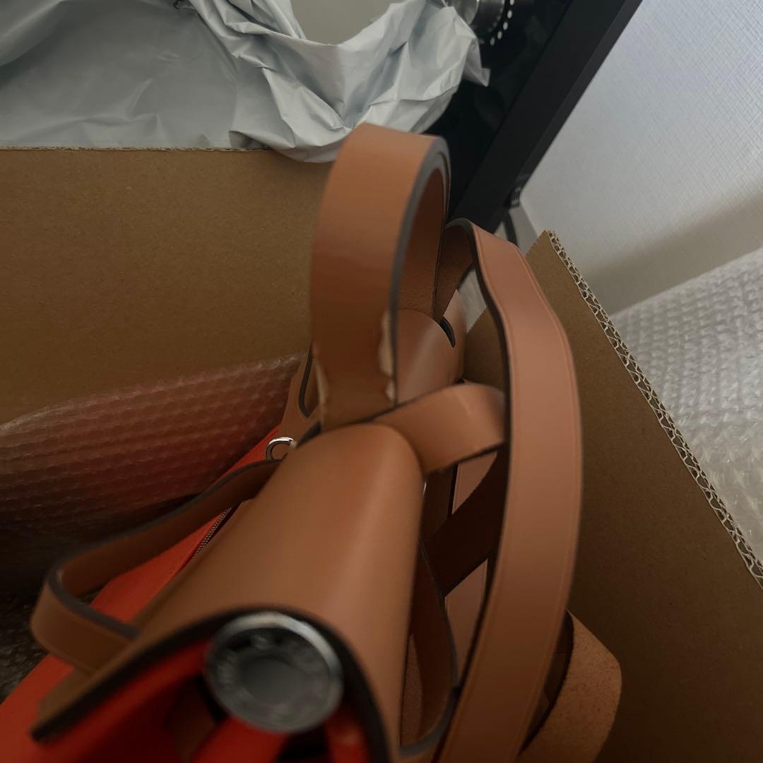 値下げ可能　新品未使用　HERMES オレンジ　ショルダー　バッグ