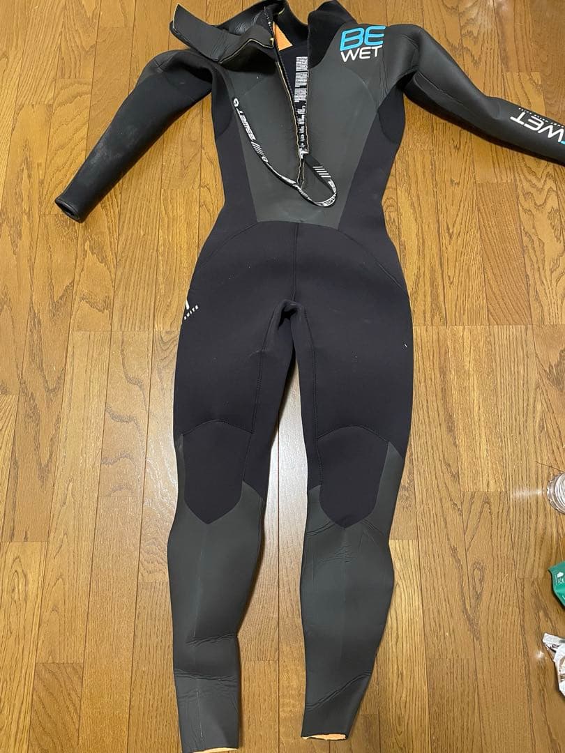 BEWET セミドライスーツ　起毛　レディース　Ｍ