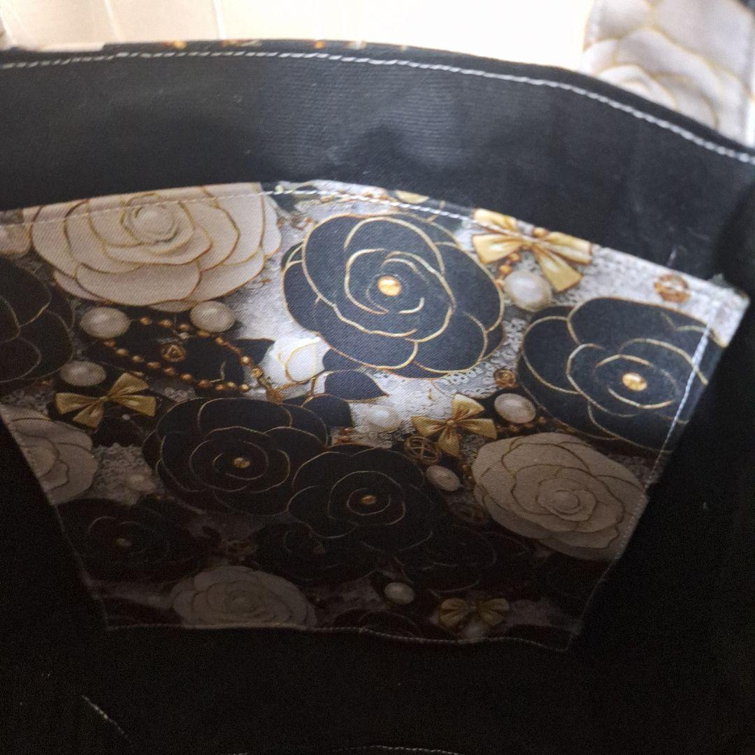 激レアポメラニアンパネル生地　ハンドメイド　ミニバック