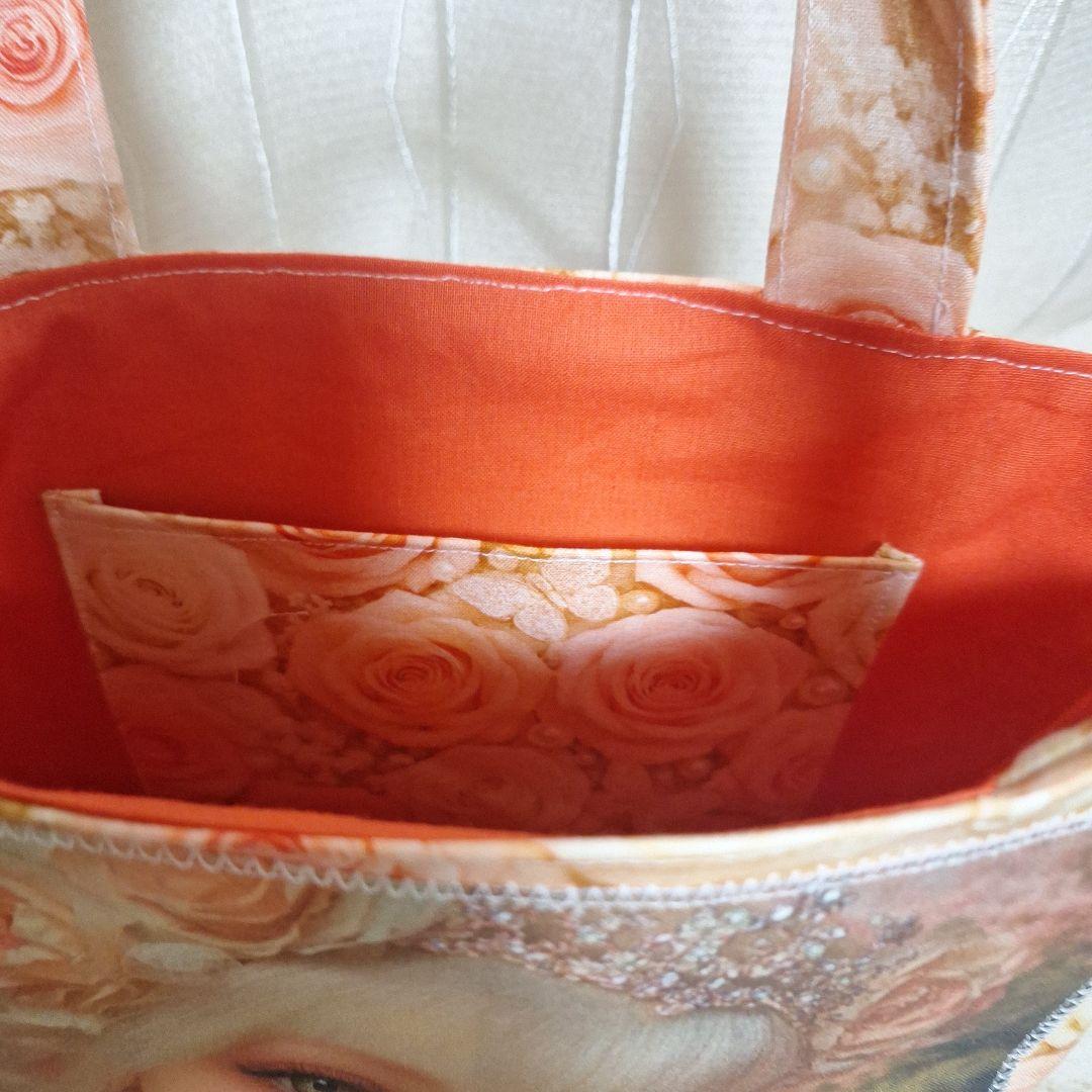 激レアポメラニアンパネル生地　ハンドメイド　ミニバック