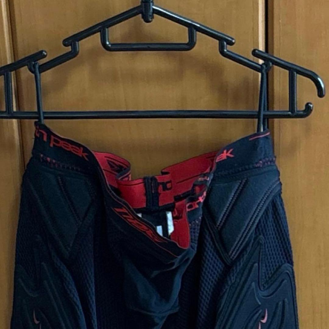 northpeak BLACK 黒　上下　X L タグ付き　インナープロテクター