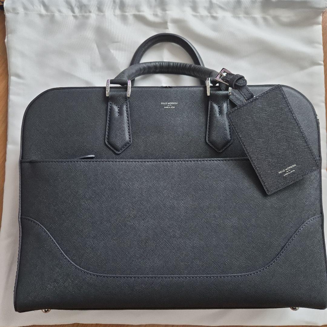 【美品】ペッレモルビダ Capitano CA015-NAVY