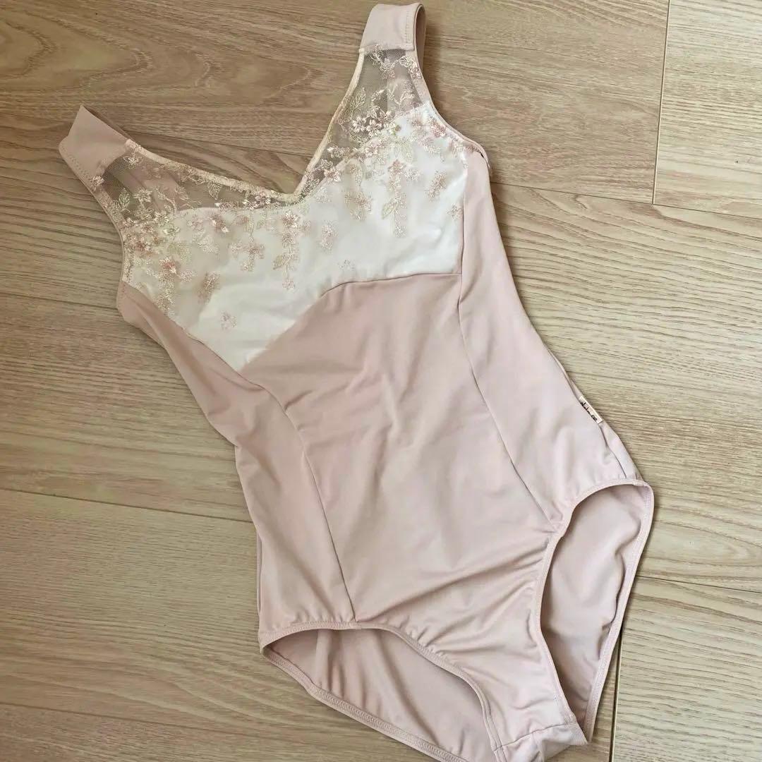 チャコット【Nela ライン】ノースリーブレオタード Mサイズ