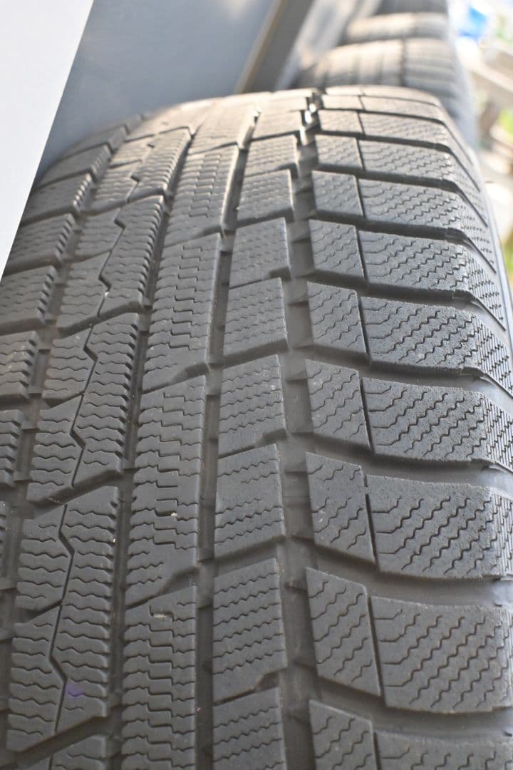 スタッドレスタイヤ・ホイール4本セット　中古　アルファード