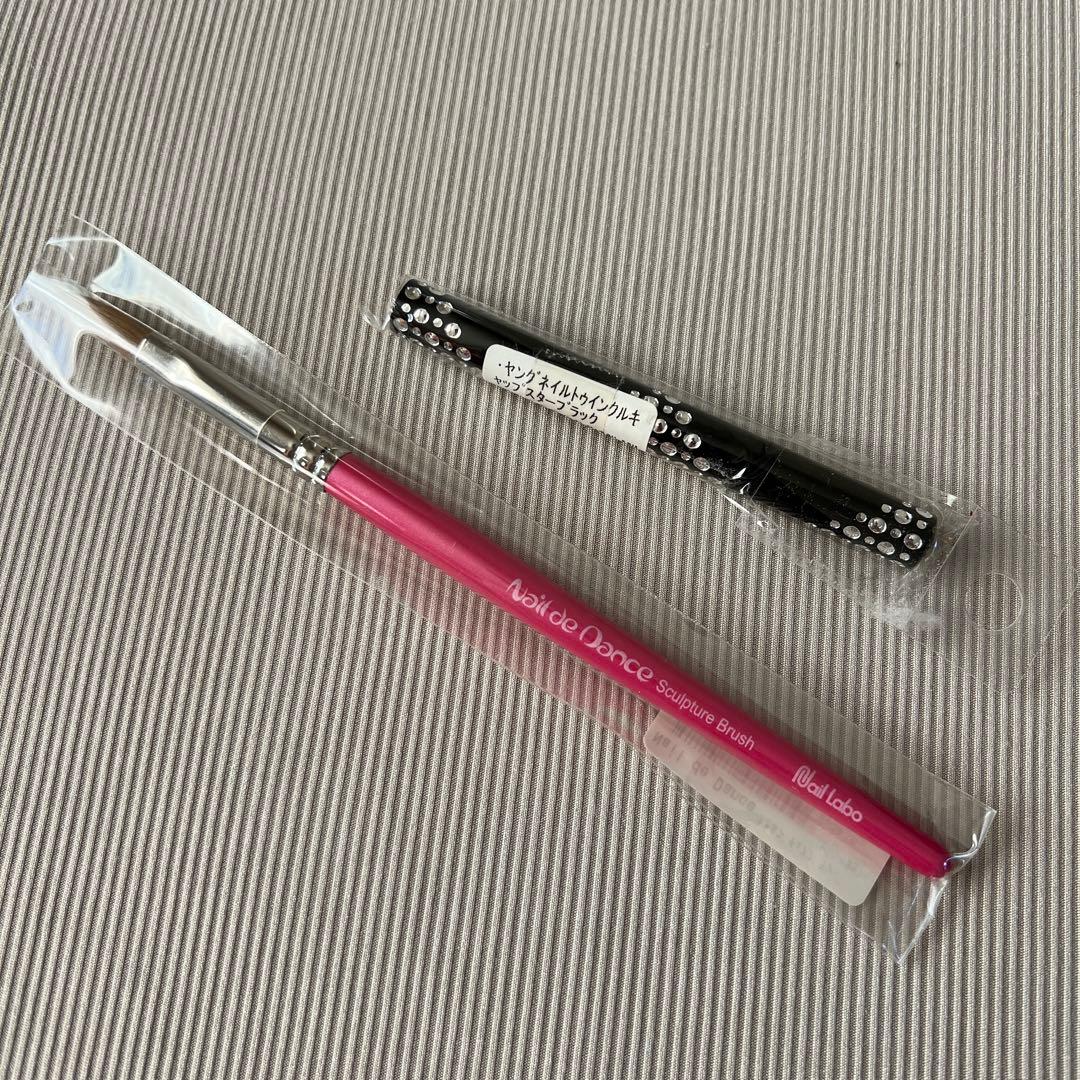 Nail de Dance スカルプチュアブラシ