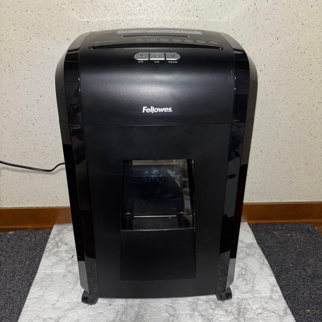 Fellowes シュレッダー　210MC