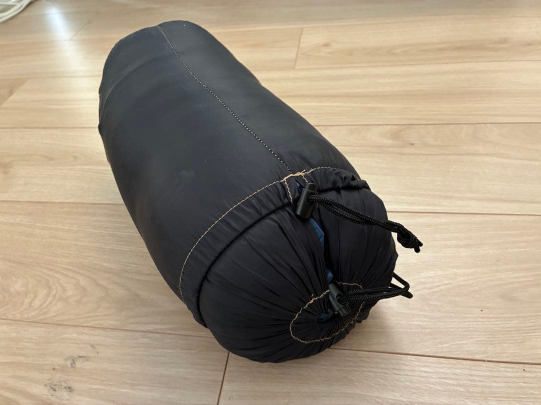 NANGA シュラフ　寝袋オーロラテックス