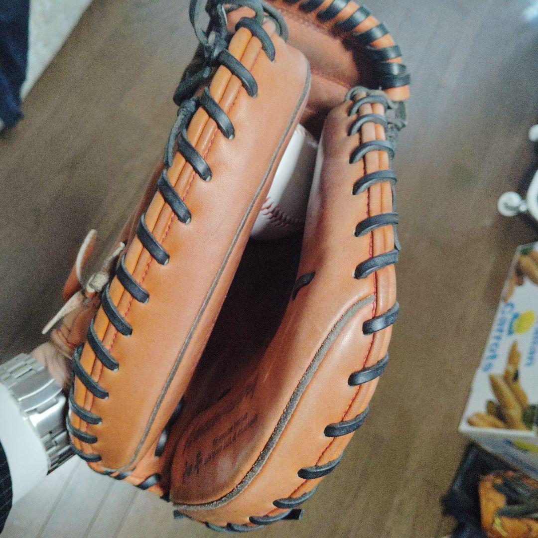 ハタケヤマ　30周年記念ミット