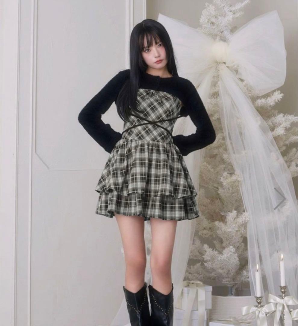 匿名発送bubbles オープンネックギャザーワンピース アイボリーSサイズ