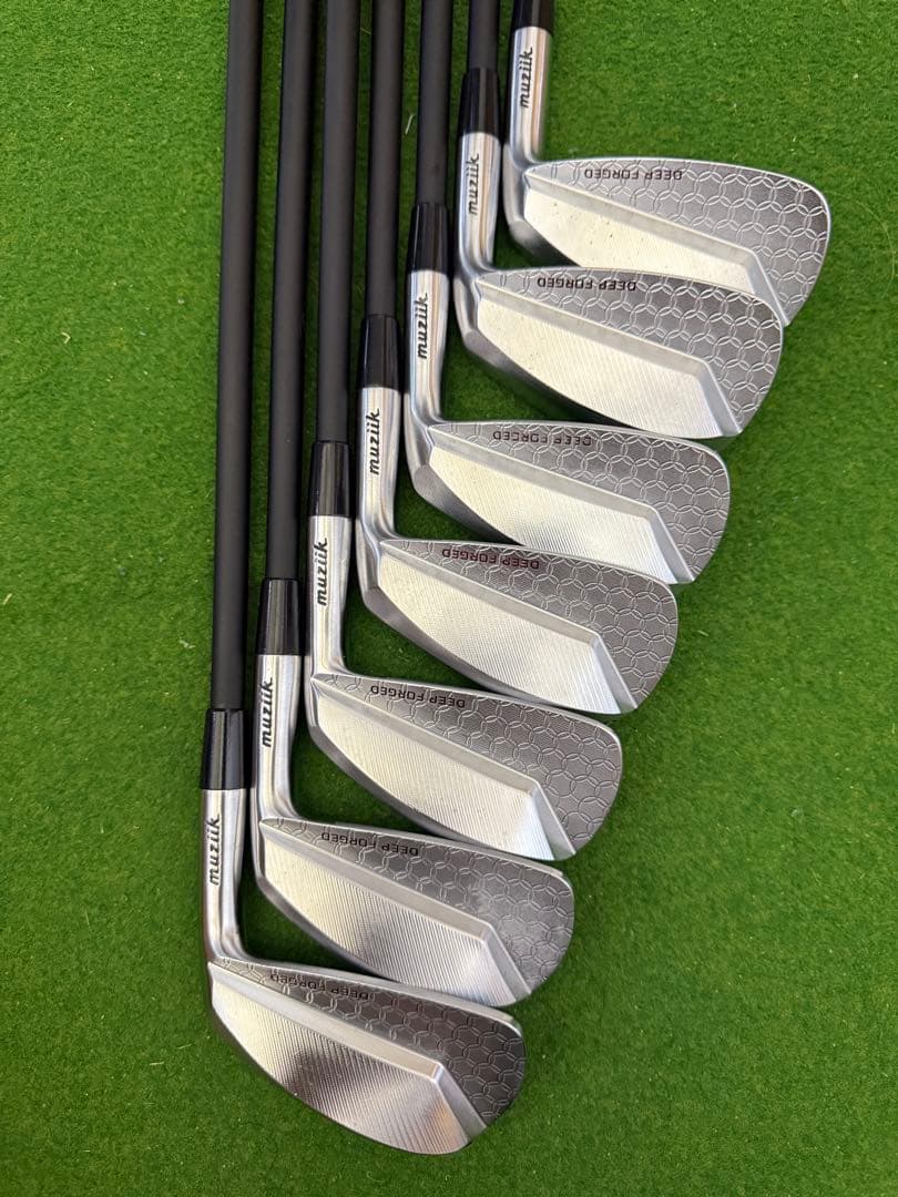 ムジーク Deep Muscle II Iron 7本TRAVIL 85R