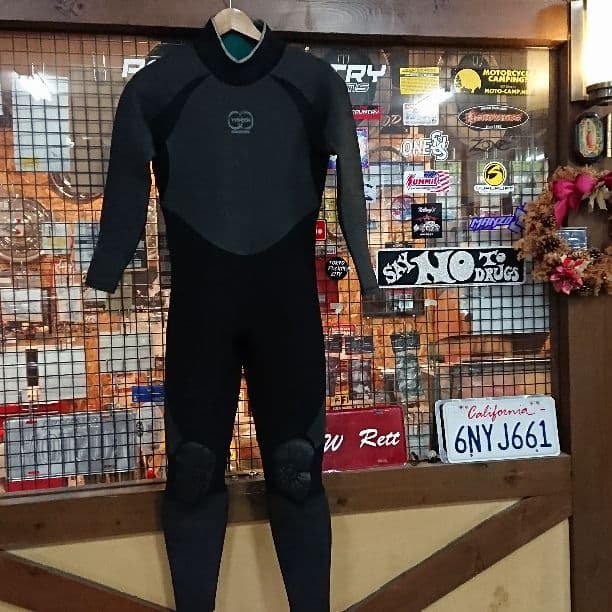 セミドライ ウェットスーツ 5/3mm Mサイズ