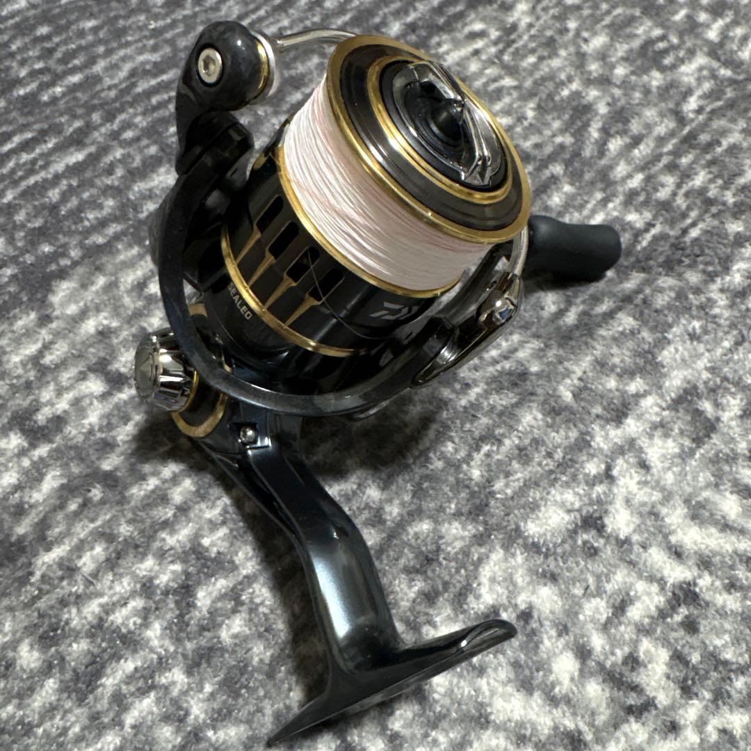 ダイワ スピニングリール 17セオリー 2004H