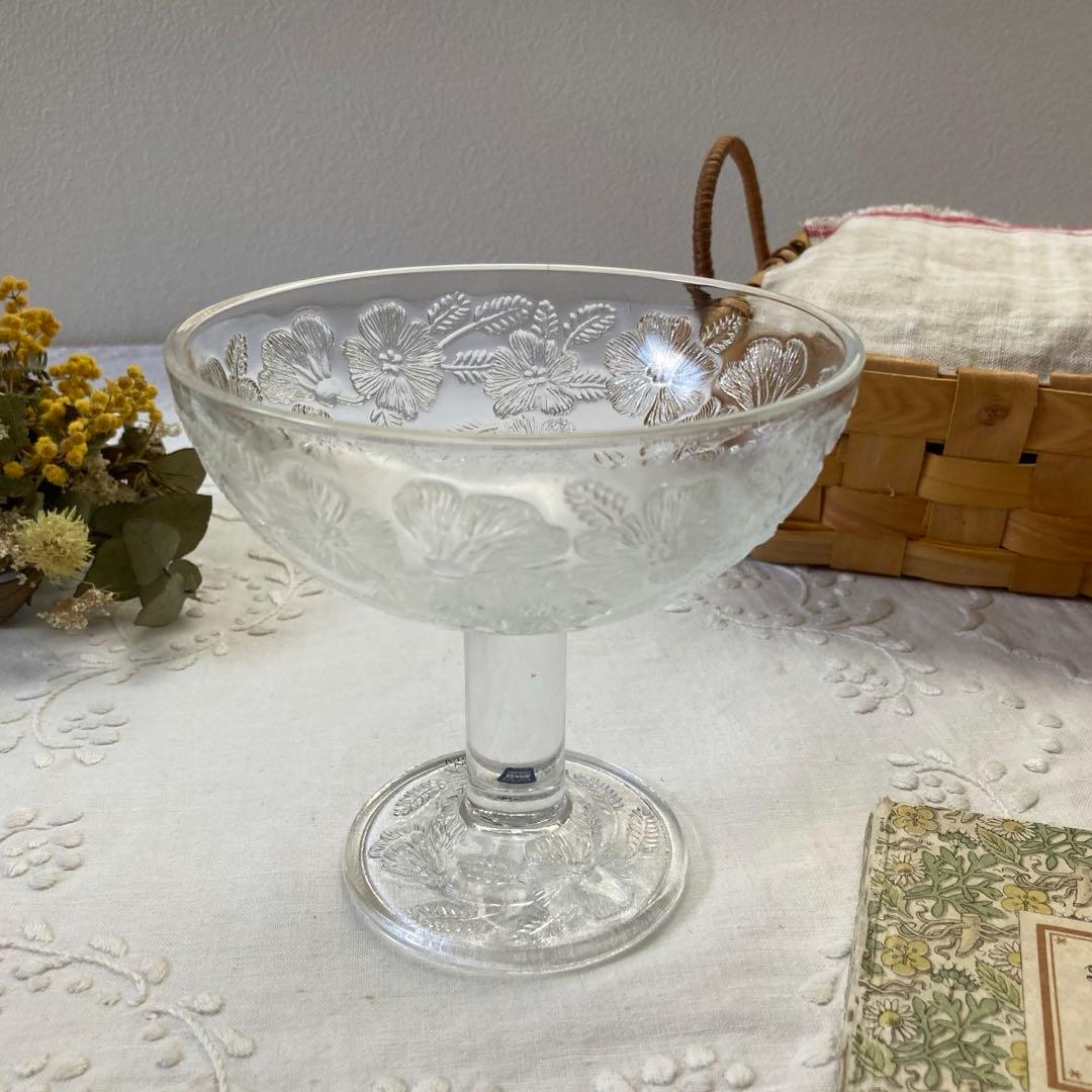 AZ174 ARABIA社 アラビアクリスタル　お花柄エンボスガラスのコンポート