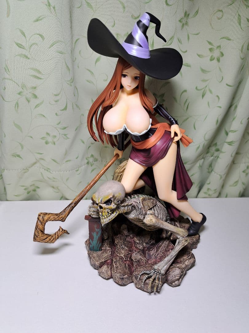 ソーサレス フィギュア　フィギュア