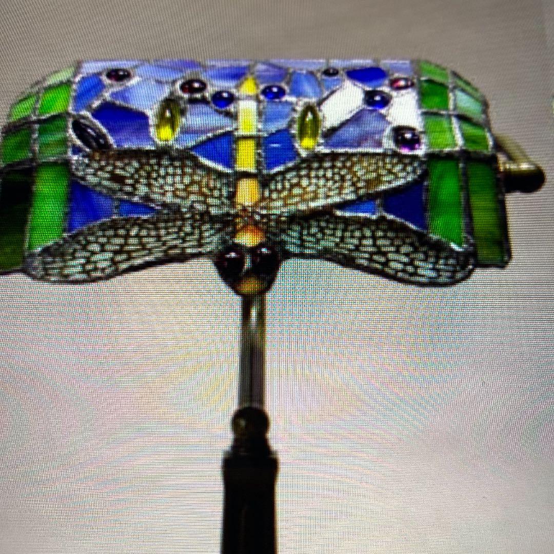 ステンドガラス　ランプ　ティファニー卓上ランプ