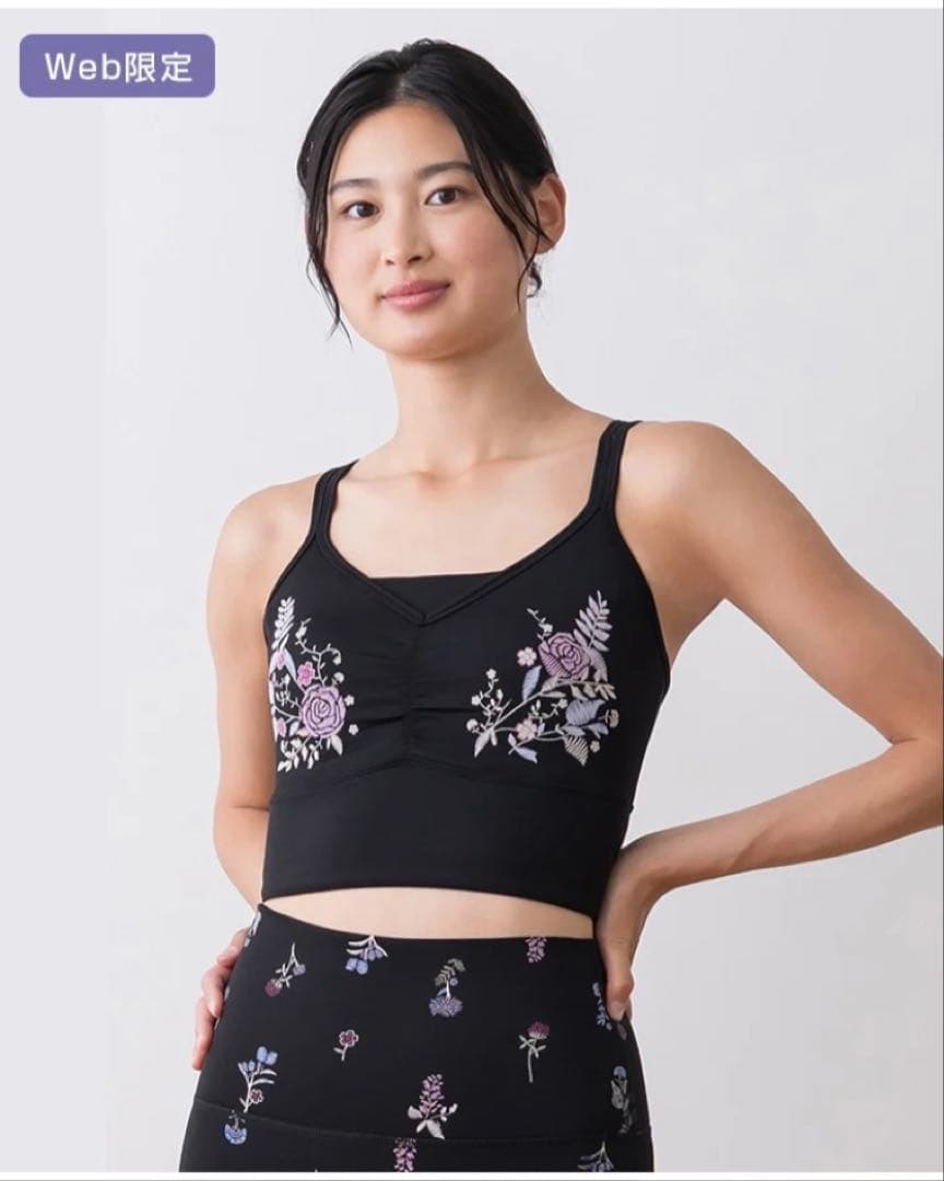 新品　SUKALA スカーラ　フラワーブーケブラトップ　M ブラック　ラバ