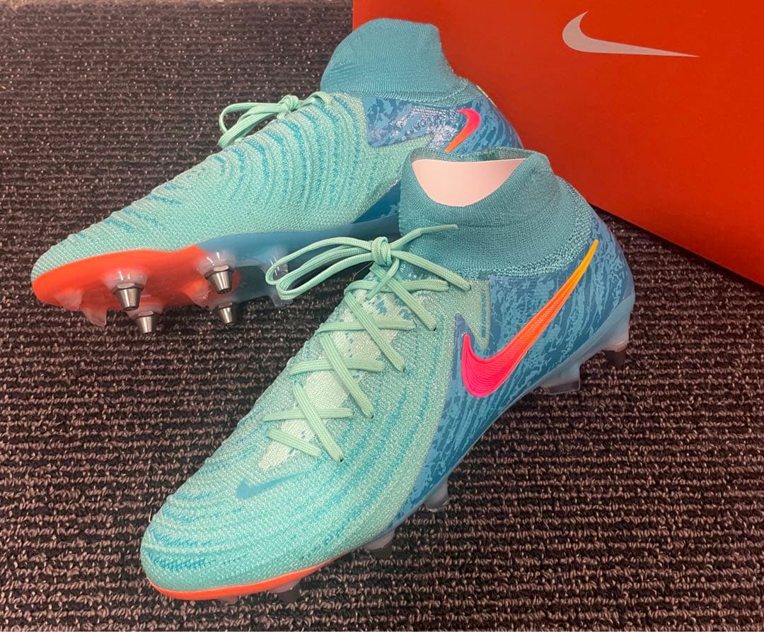 支給品　ナイキ　ファントム ルナ Ⅱ エリート SG 27.5