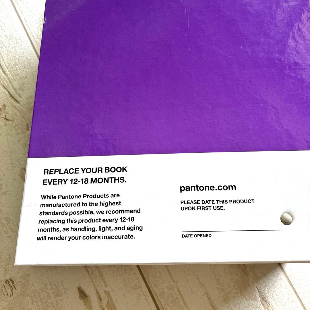 Leandra！Pantone solid chips uncoated