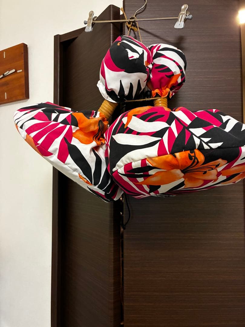 フラダンス　ウリウリ 一体型　カバー付　2個セット