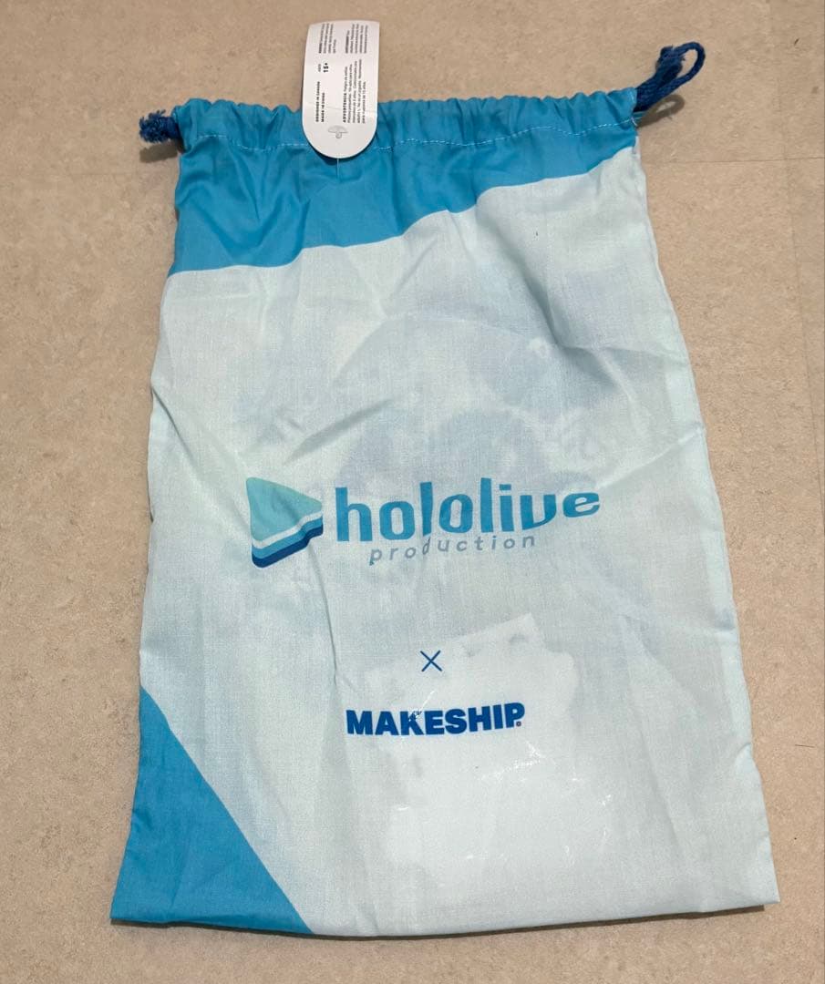 シオリ・ノヴェラ　ぬいぐるみ　袋&ステッカー付き