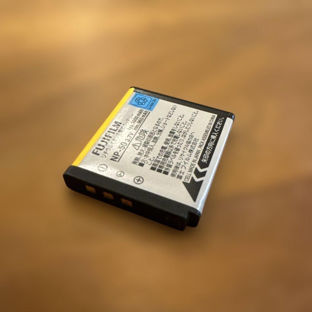 【美品】デジカメ FUJIFILM FINEPIX F60 fd 動作確認済み