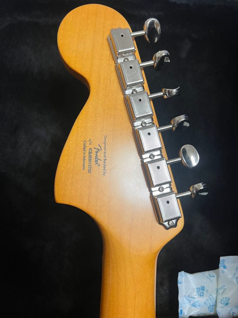 Squier Classic Vibe '70s Deluxe ハードケース付き