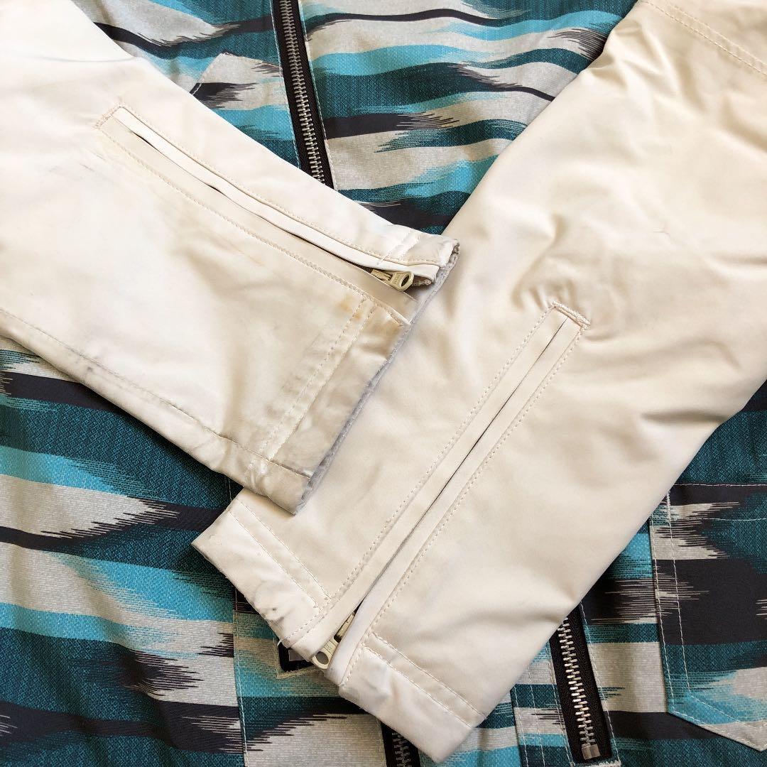 HOLDEN ホールデン　スノーボードウエア