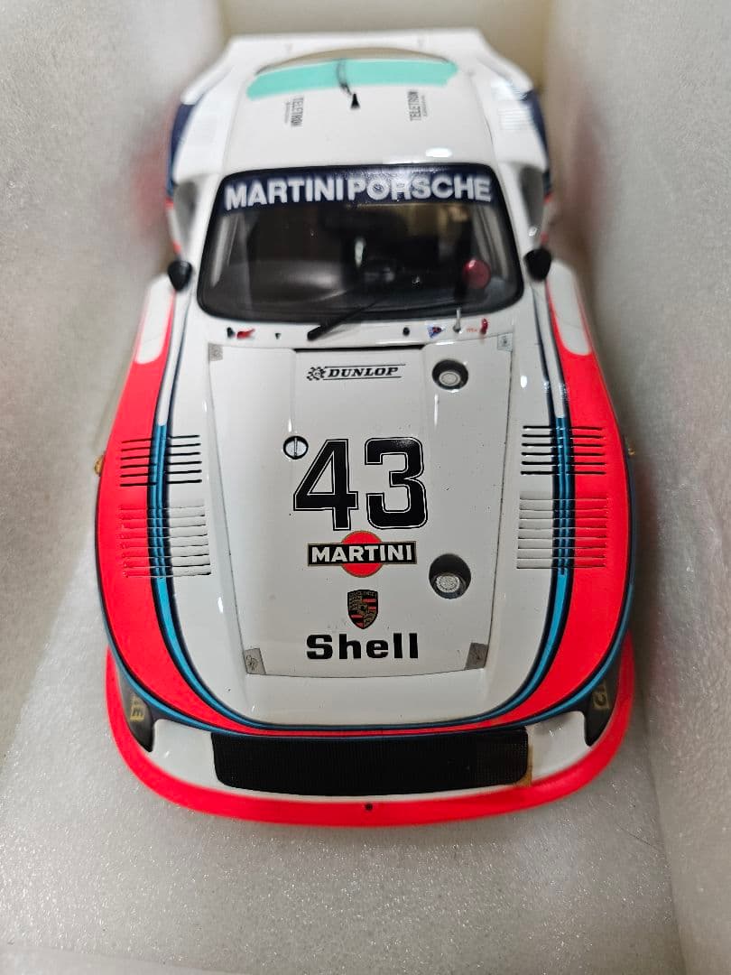 特価 Spark (1/18) ポルシェ 935/78 Moby Dick