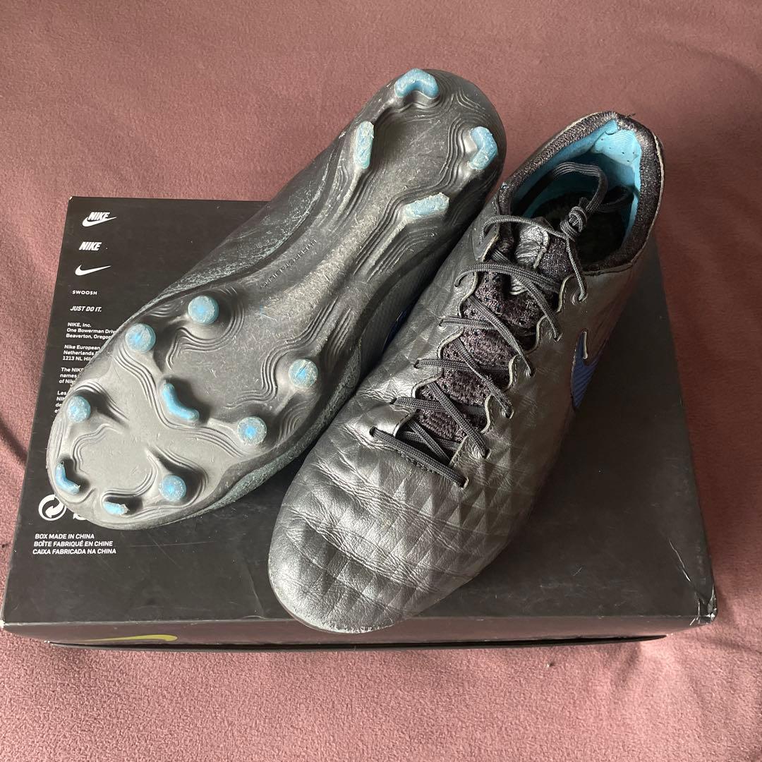 Nike ティエンポレジェンドFG
