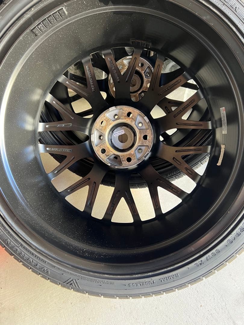 み*ー様 19インチ 225/35r19 ノア　ヴォクシー