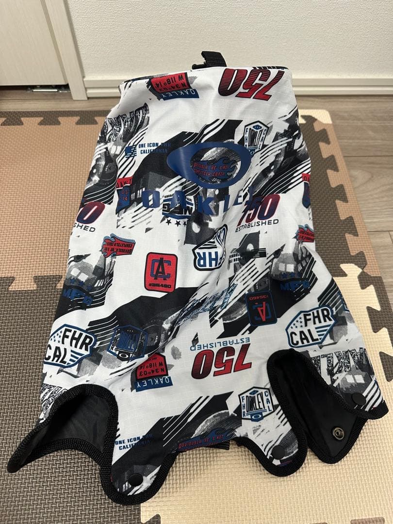 yohei.0040さん専用【美品】OAKLEY グラフィックプリント