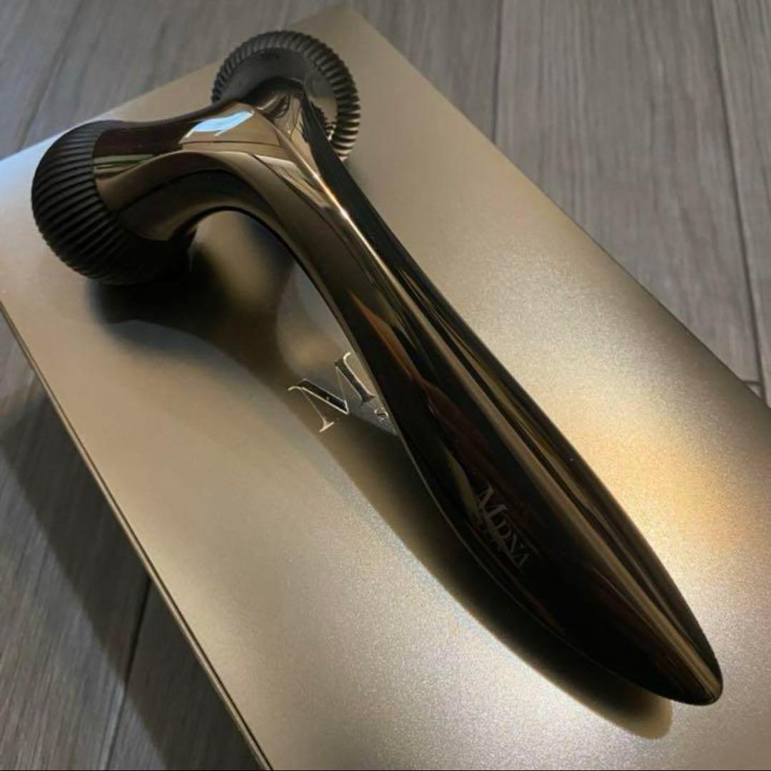 リファ MDNASKIN オニキスブラック 【美品】