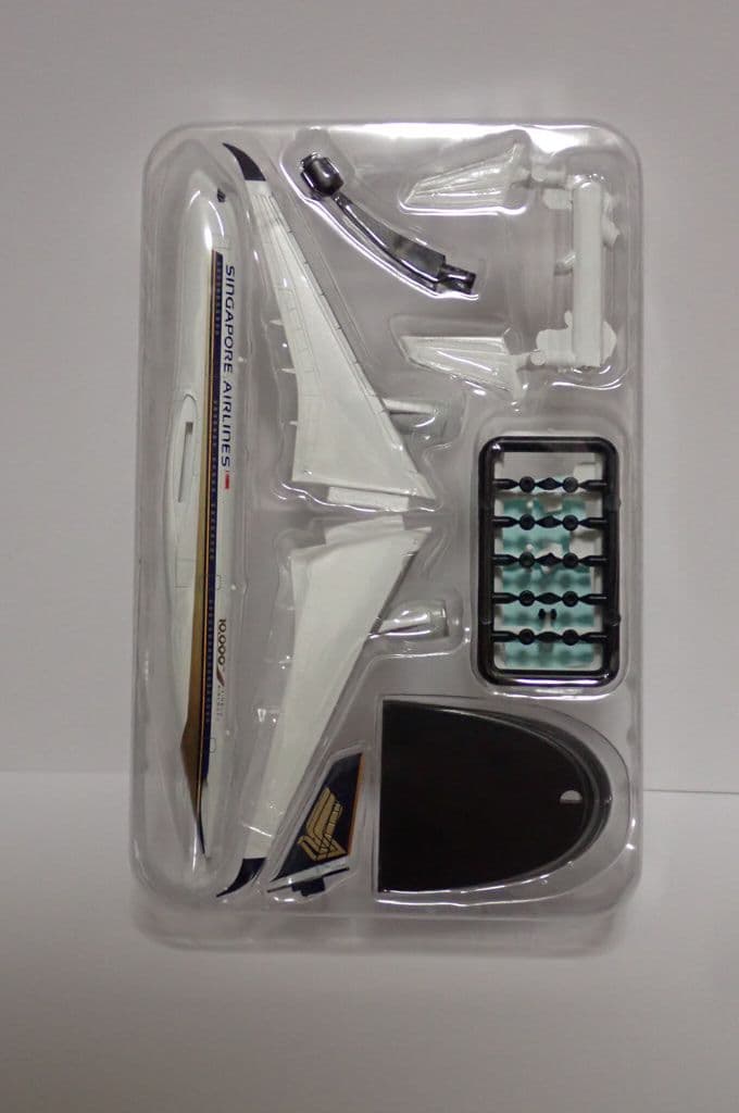 猛*魂様 世界のエアライン　シンガポール空港ウイングキットコレクション ボックス