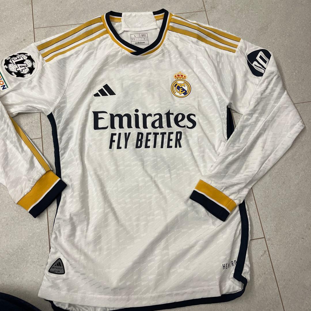 美品　レアル・マドリード ホーム　ユニフォーム　長袖