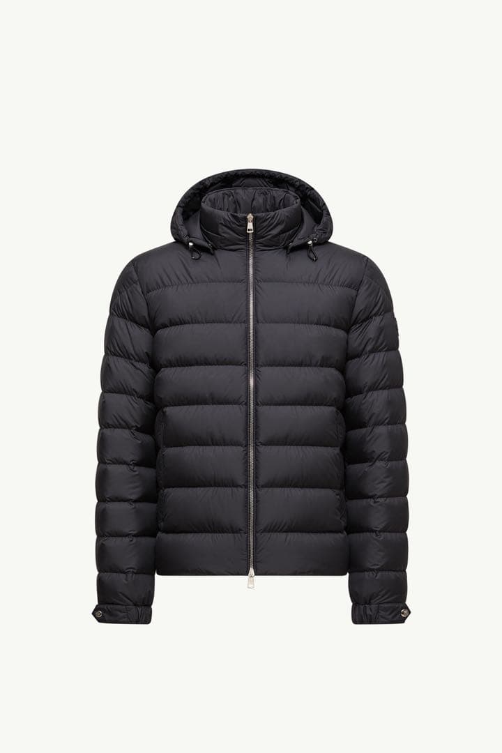 Moncler モンクレール ARNEB フーデット ダウンジャケット