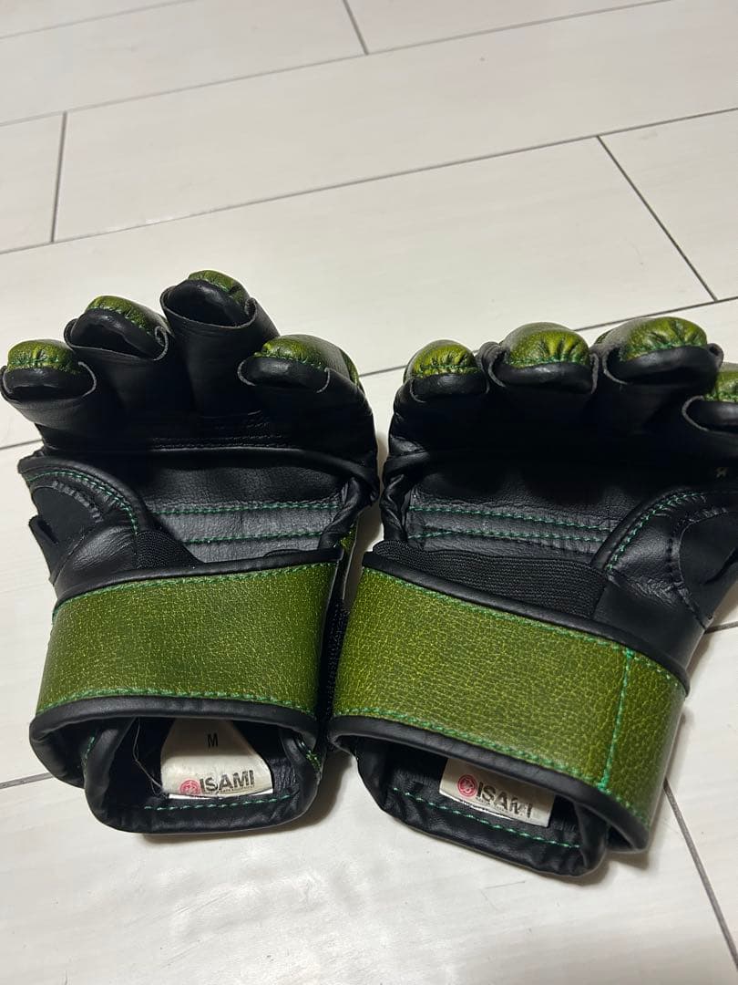 ISAMI RIZIN オープンフィンガーグローブ Mサイズ