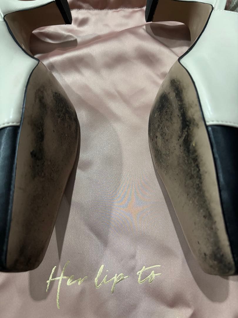 靴 Herlipto Mademoiselle Mules