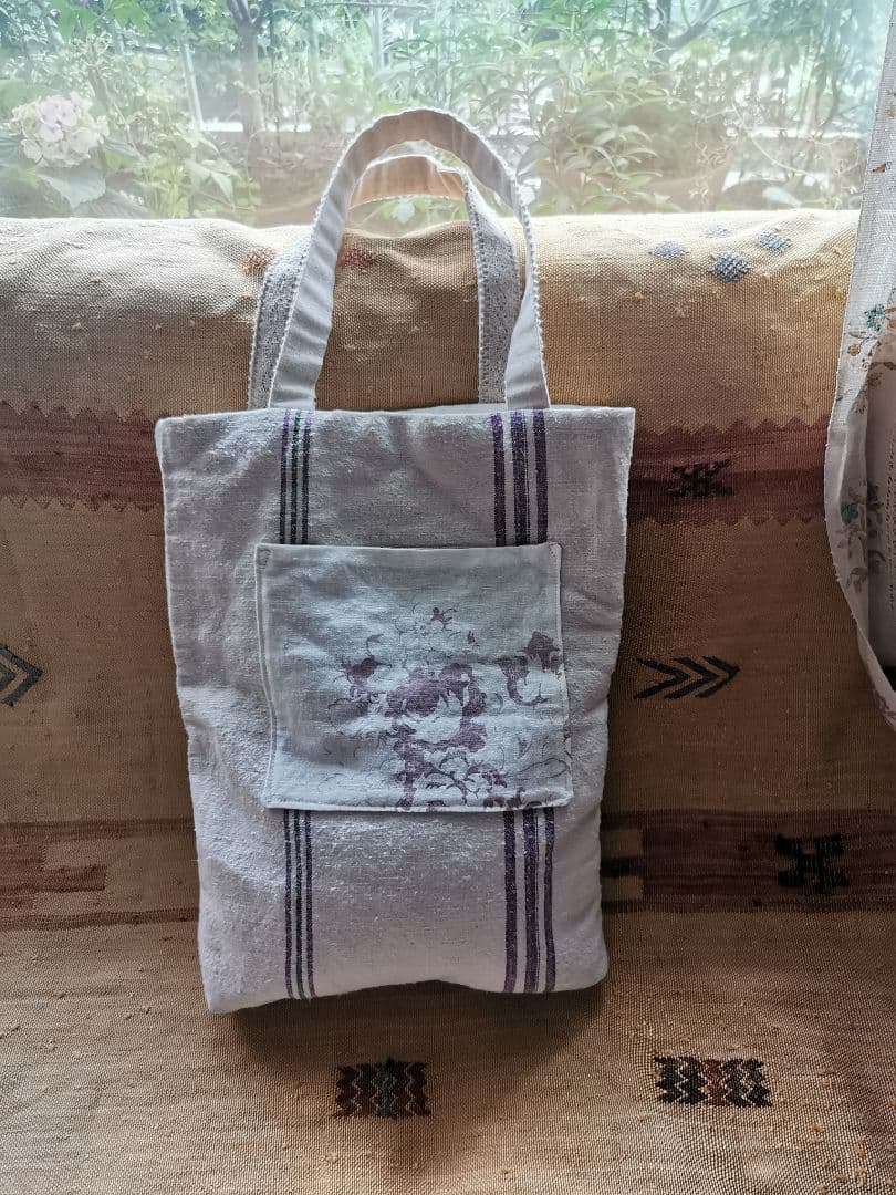 ハンドメイド✃アンティークホームスパンリネン＆キャベジズ花柄リバーシブルトート