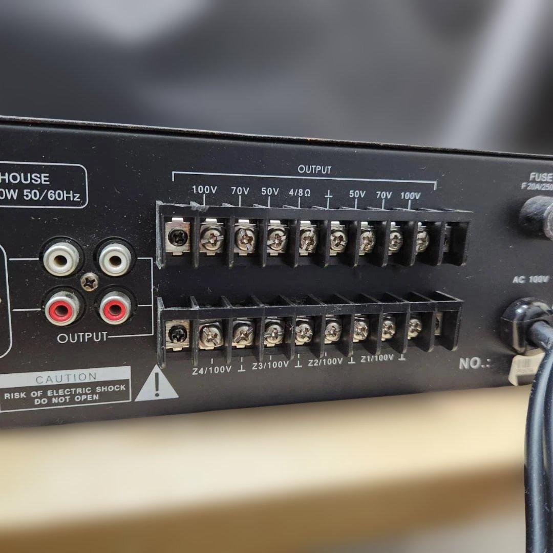 ★★CLASSIC PRO　アンプ　CMP350　ミキシングアンプ