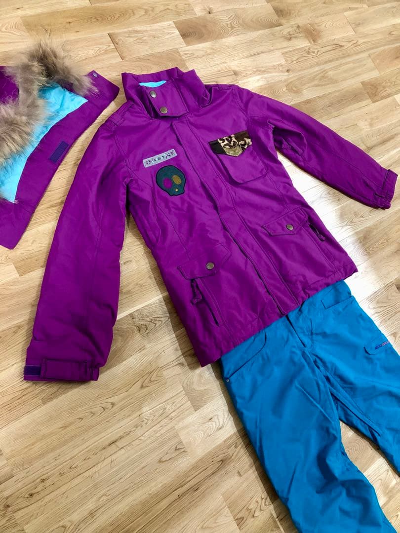 AIRTO GROUND A SEVEN レディース スノボ ウェア 上下セット