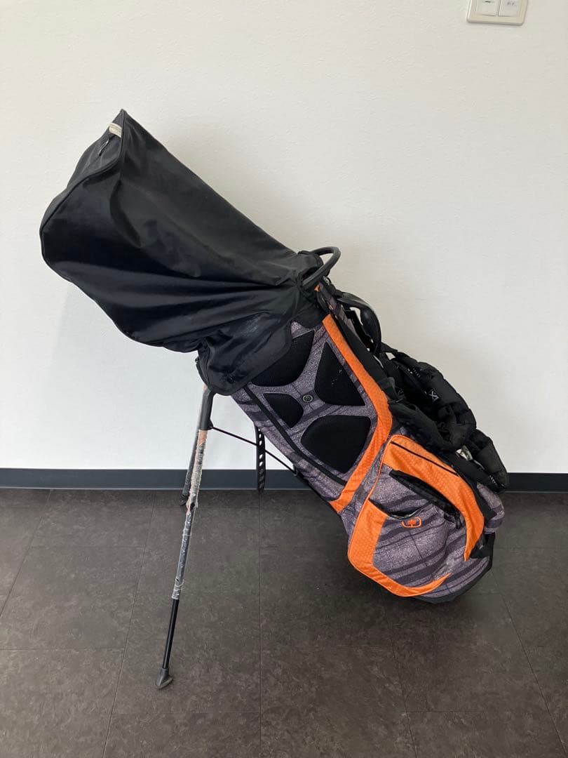 値下げ！OGIO ゴルフバッグ・キャディバッグ　14分割　オレンジ　スタンド