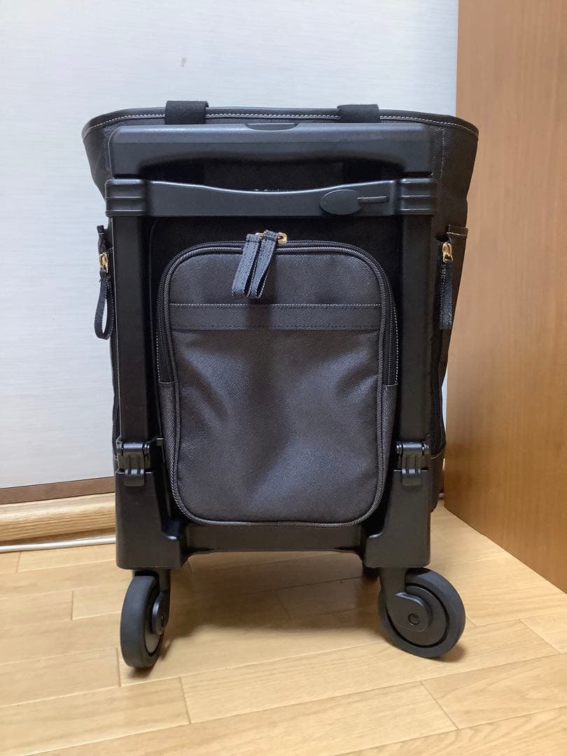 スワニー　キャリーバッグ　ストッパー付き　Mサイズ　超美品