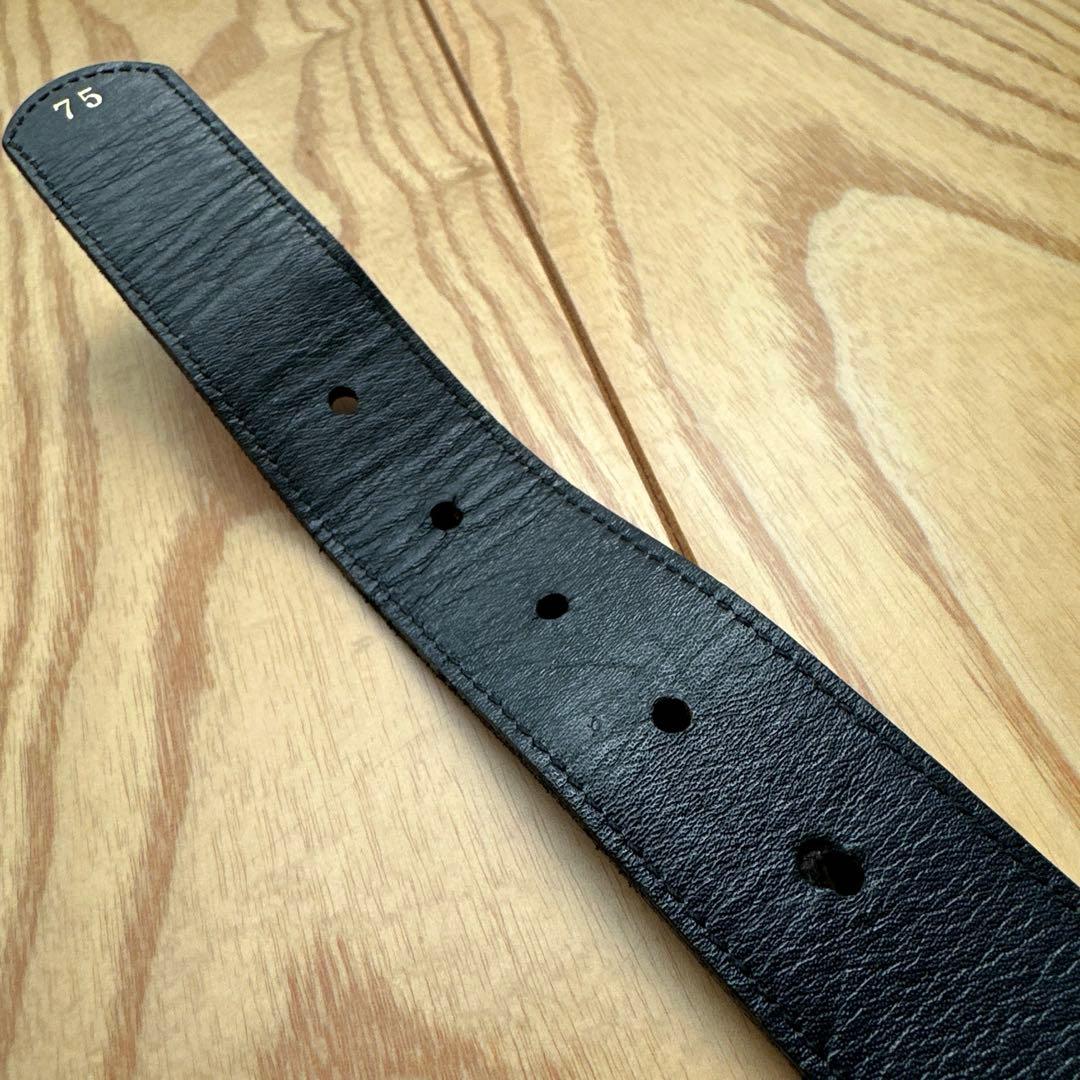 GUCCI ベルト　美品　ヴィンテージ　75 グッチ　黒　レディース　ロゴベルト