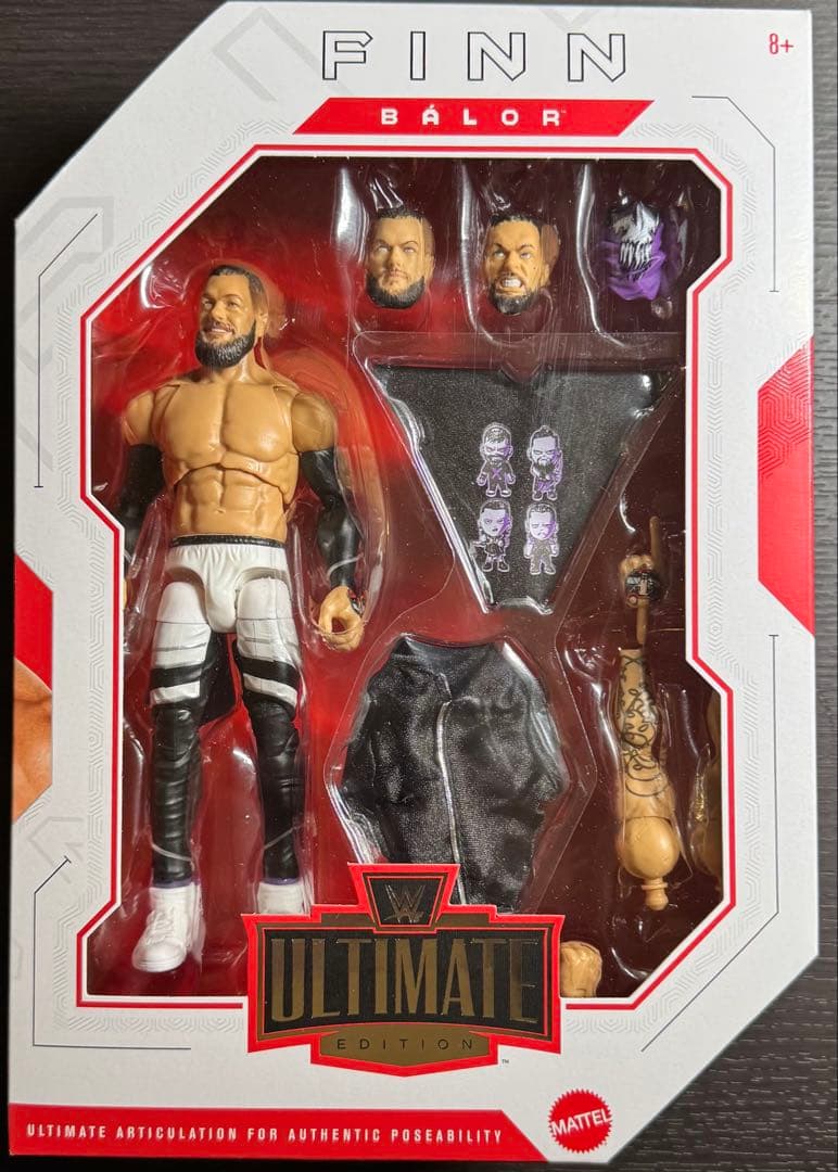 【セール中】【専用ケース付き】フィン・ベイラー WWE フィギュア