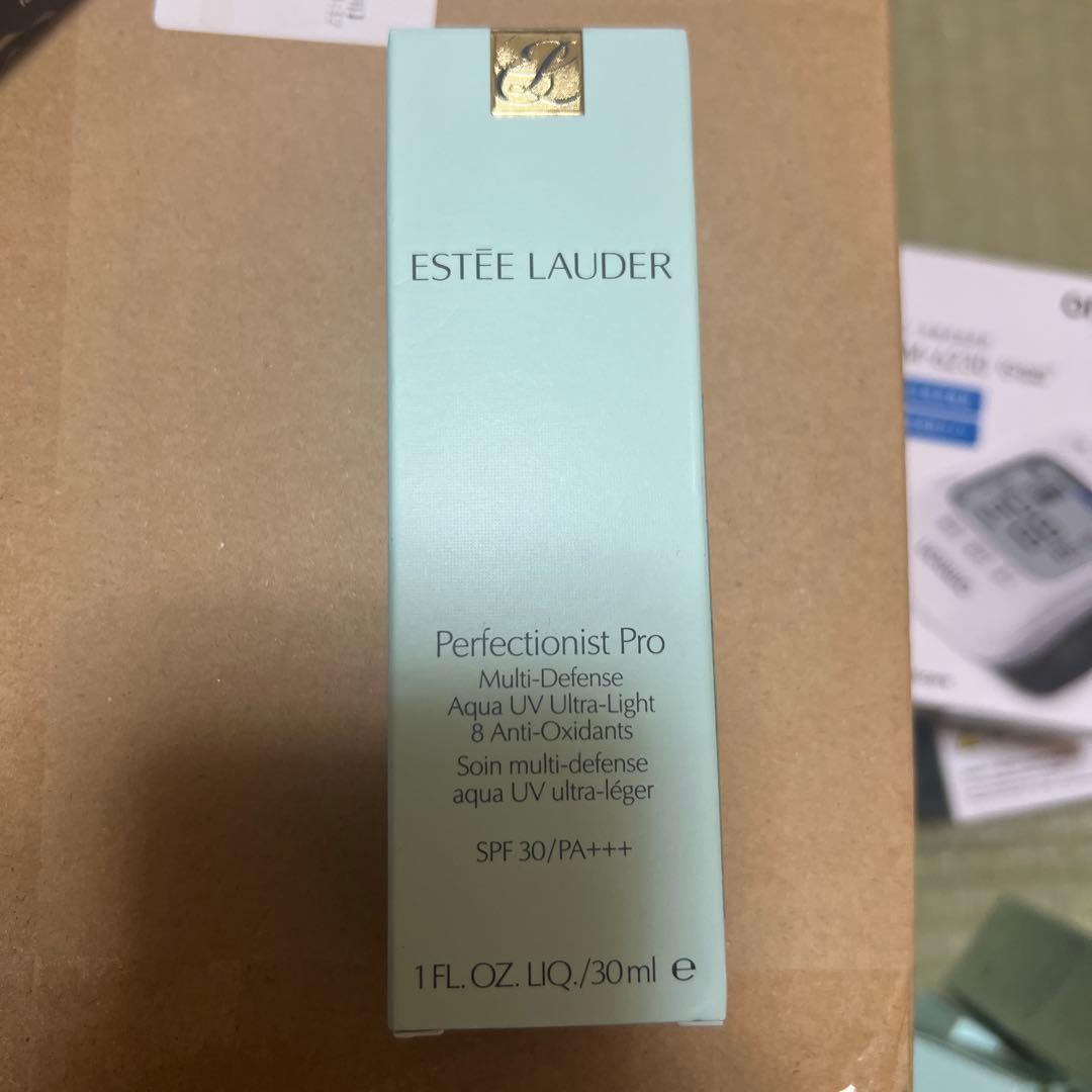 みかんエスティローダーPerfectionist Pro 30ml×4