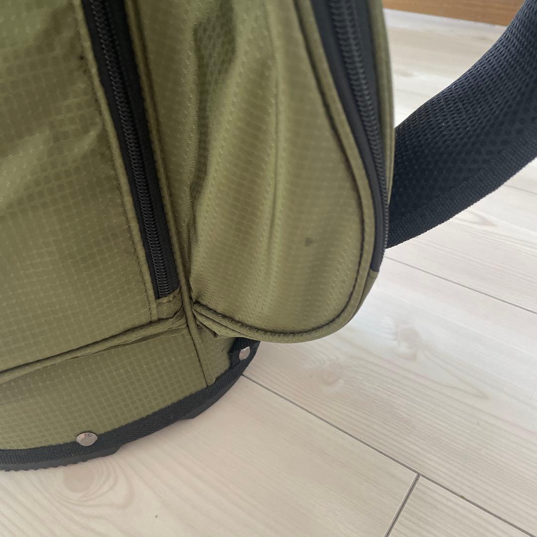 1PIU1UGUALE3 ゴルフバッグ　スタンド式