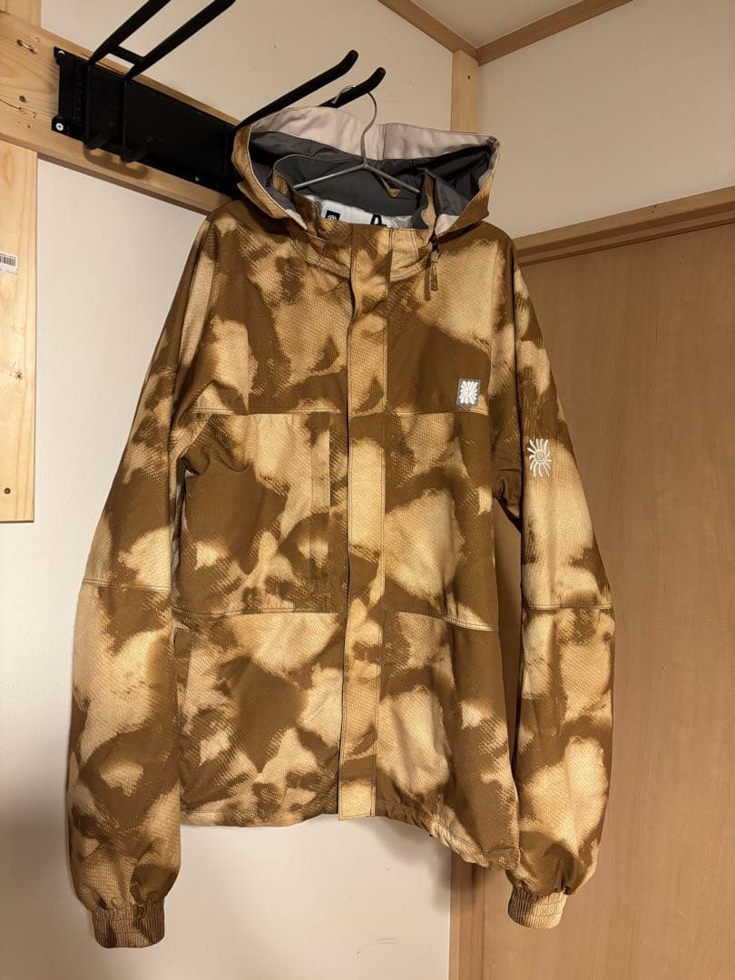 スノーボードウェア 686 シックスエイトシックス DOJO ジャケット　XL